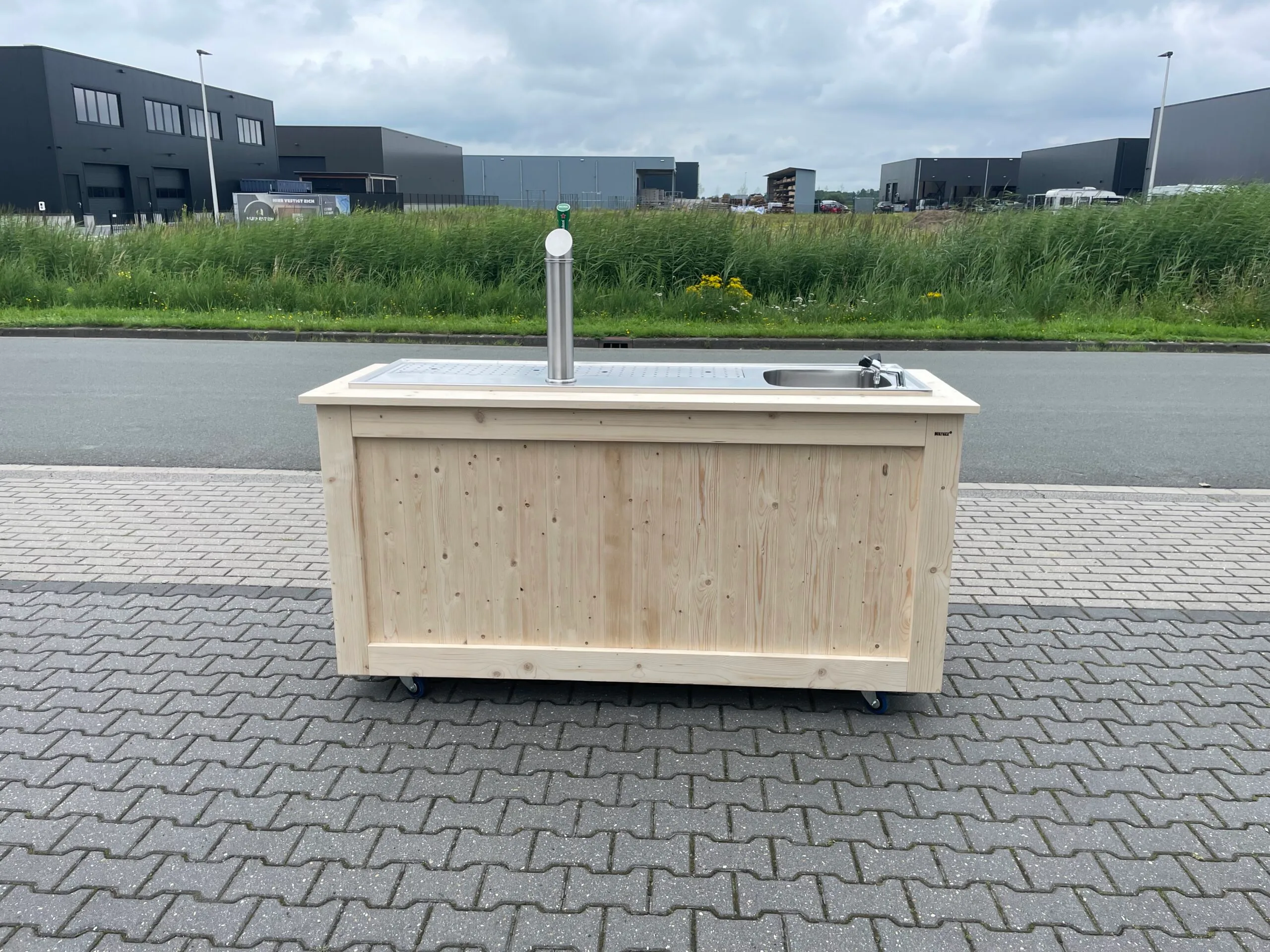 Biertap 2m, watergekoeld + spoelbak