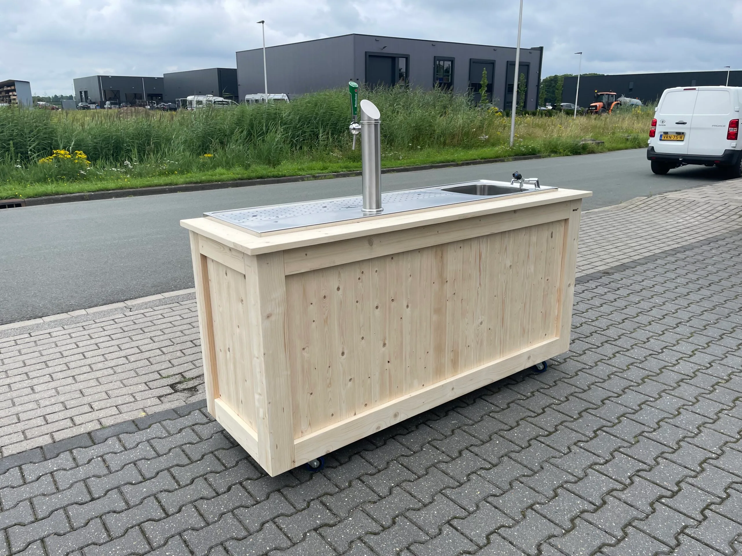 Biertap 2m, watergekoeld + spoelbak - Afbeelding 2